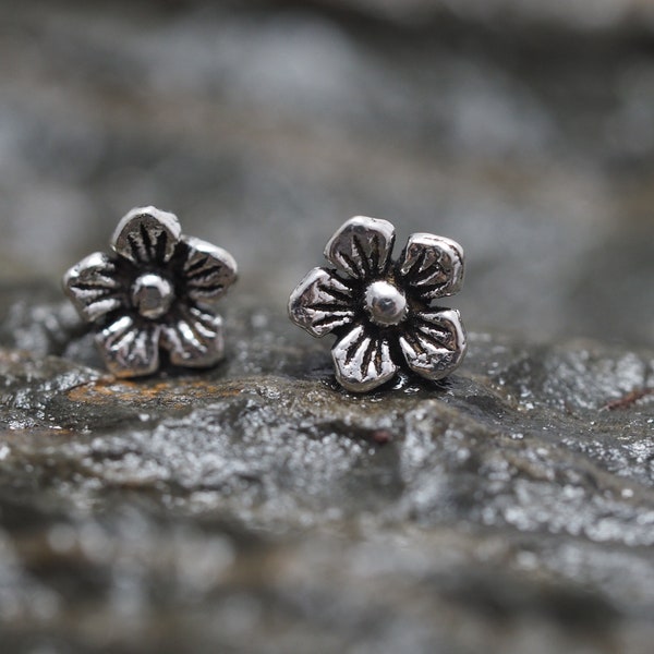 Cherry Blossom Flower Earring, 925 Sterling Silver, Stud Earrings ,Minimalist Earring, Silver stud earring, Gift