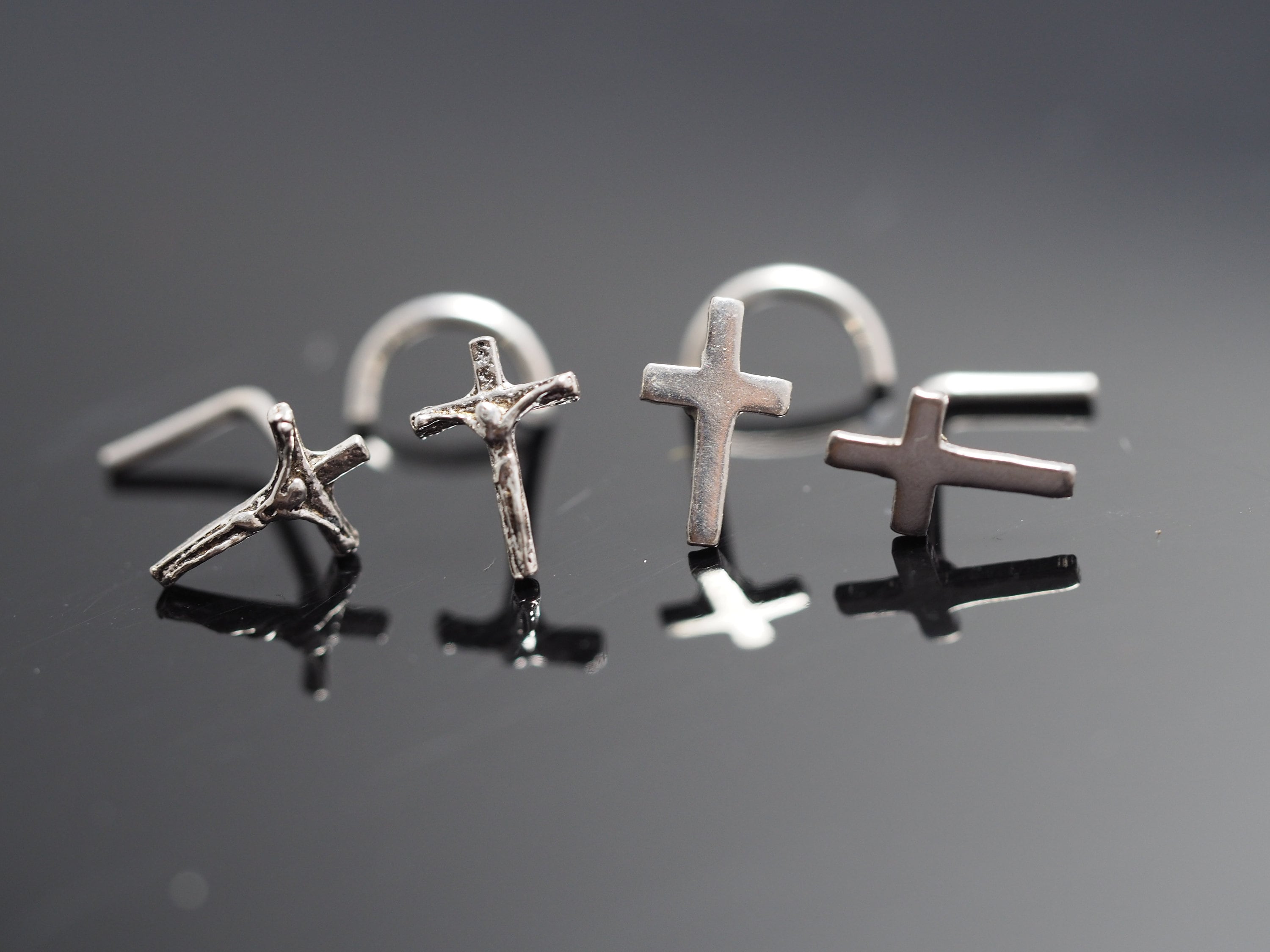 18g, 20g Nose Stud ,Cross sterling silver nose stud / nose ring , Jewelry Nose Stud, Body Piercing Jewelry, Nose Piercing, Body Jewelry