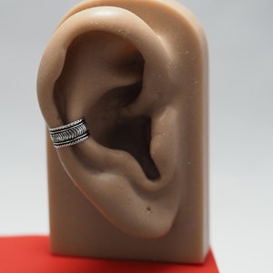 Silver Ear Cuff, Non Pierce Ear Cuff, Body Jewelry, Jewelry ear cuffs, Body Jewelry, Silver Jewelry