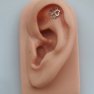 Four Leaf cover   -20 gauge, 18gauge ,16gauge Surgical stainless steel Labret Barbell,  Push Pin Post , Flat Back , Piercing Jewelry