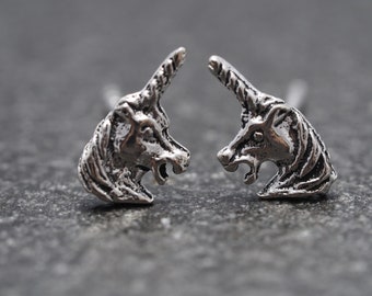 Unicorn stud Earrring, 925 Sterling zilver, Minimale sieraden, Zilveren stud oorbel, Sterling Silver , Verjaardagscadeau