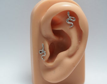 Antique Gold IP Snake Ear Cartilage/Helix Cuff 316L Surgical Steel Barbell Antique Gold IP Snake Ear Cartilage/Helix Cuff 316L Surgical Steel Barbell
