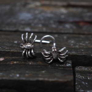 Spider sterling silver nose stud / nose screw, Jewelry Nose Stud, Body Piercing Jewelry, Silver Nose ring, Nose Piercing, Body Jewelry