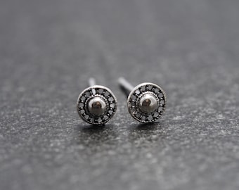 UFO stud Earrring, 925 Sterling silver, Minimal Jewelry, Silver stud earring, Sterling Silver ,  Birthday Gift