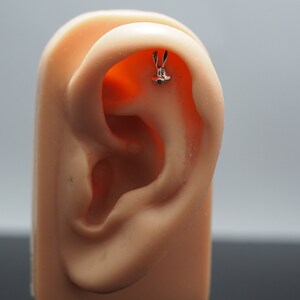 Bugbunny - 20g, 18g, 16g Surgical stainless steel Labret Barbell,  Push Pin Post , Flat Back ,Cartilage earring, Piercing Jewelry