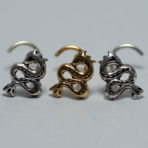 Orecchini A Bottone In Argento Sterling A Forma Di Mosca: Gioielli Minimalisti A Forma Di Insetto - Italia - Foto 7