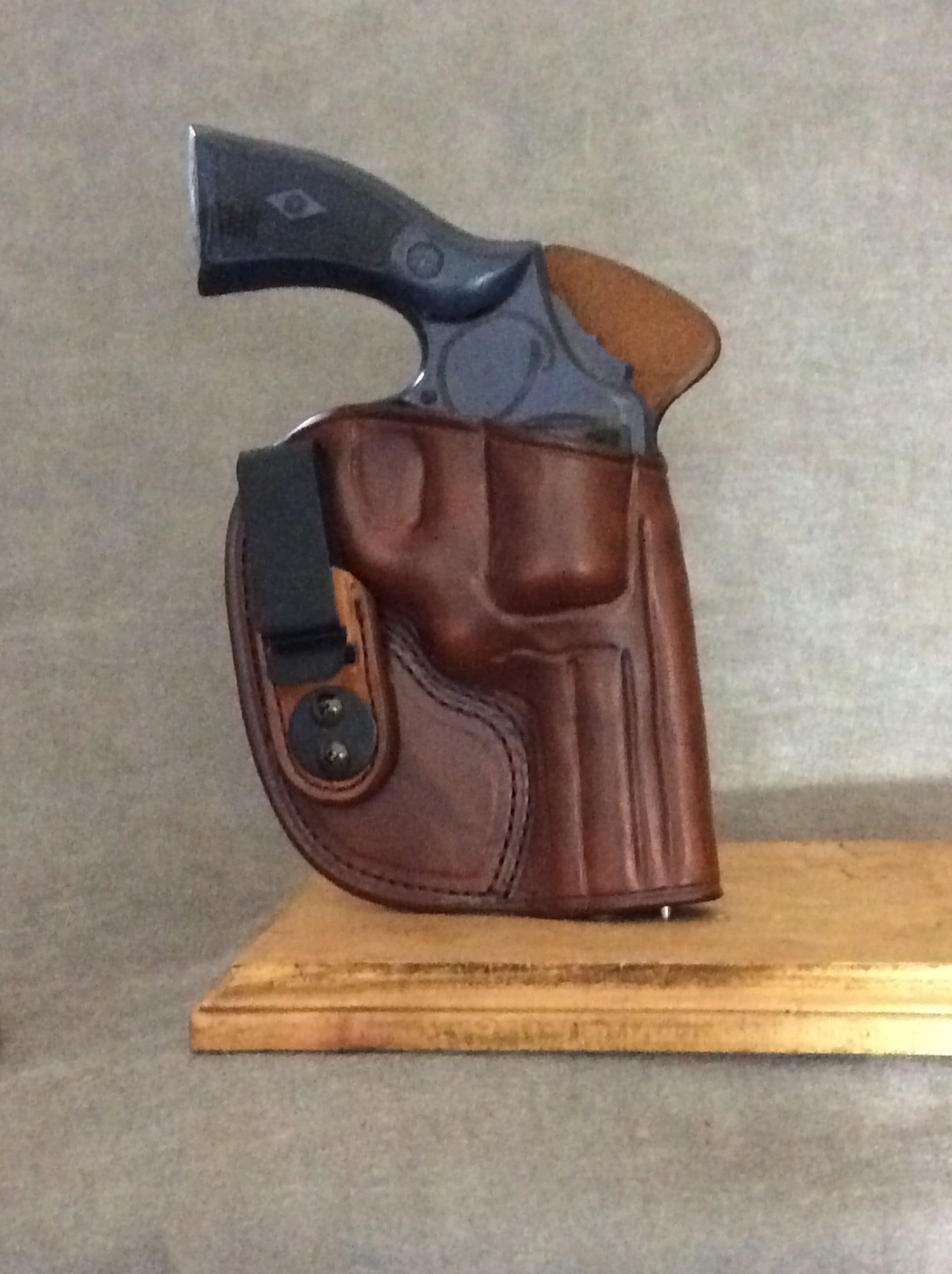 ETW Holsters Ruger SP101 IWB, SP101 Custom Holster, Ruger SP101 Leather Holster, SP101 IWB, Ruger SP101 IWb Holster, SP101 Concealed Holster
