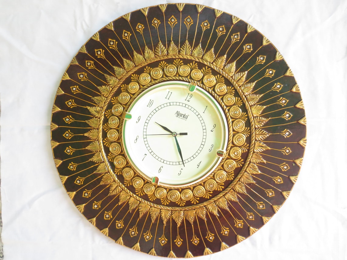 Beautiful Wall Clock perfect to adorn your home Etsy