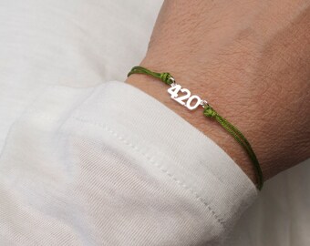 Pulsera con dije 420 – Oro, oro rosa o plata de ley