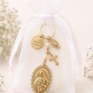 Handmade Virgen de Guadalupe Keychain Favors, Catholic Keepsake, Baptism, Communion, Quinceañera Recuerdos