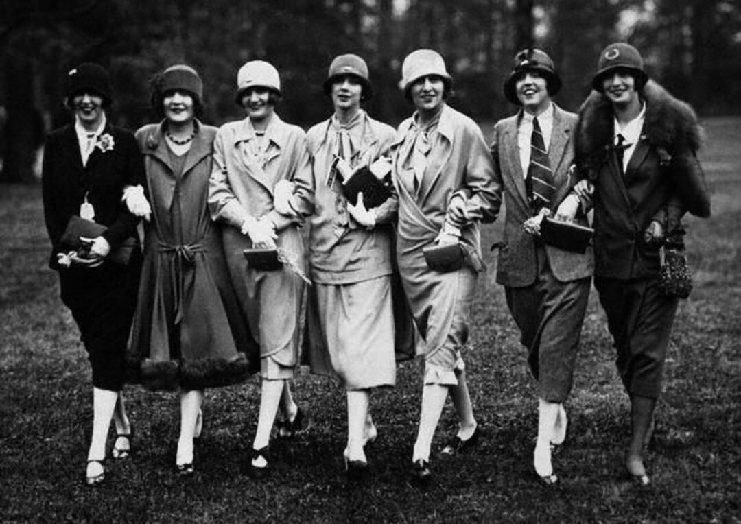Roaring Twenties – 8 Classic Photos and Art Cards Set - NO Duplicates ...