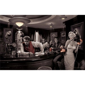 以下が含まれることがあります： セピア色のレトロなダイナーのシーンを描いたアートワーク。ジェームズ・ディーンはバーに寄りかかり、マリリン・モンローは赤い電話を持っています。エルビスと他の人々はバーに座っています。ジュークボックスとヴィンテージの装飾がノスタルジックな雰囲気を完成させています。