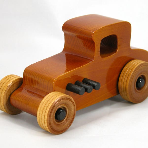 Wooden To Car 1927 T-Coupe Hot Rod Handmade And Finished With Amber Shellac And Trimmed With Black Acrylic Paint