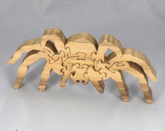 Wooden 13 Piece Spider Puzzle Tarantula Arachnid Free Standing Handmade Suitable For Children or Adults