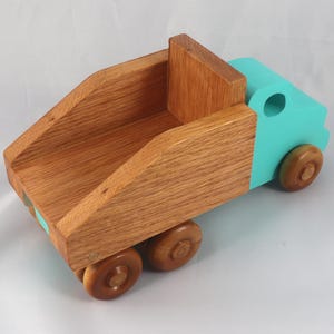 Handmade Wooden Toy Lumber Truck: Easy Five Truck Fleet Collection - 1 of 5 Trucks