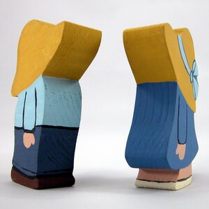 Handmade Wood Blue Dutch Farm Boy and Girl Figurines Hand Painted Knick Knack Country Farmhouse Home Decor