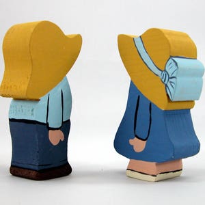Handmade Wood Blue Dutch Farm Boy and Girl Figurines Hand Painted Knick Knack Country Farmhouse Home Decor