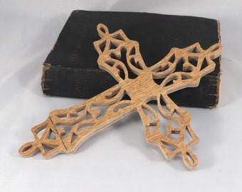 Wooden Cross: Victorian Style Fretwork Wall Art