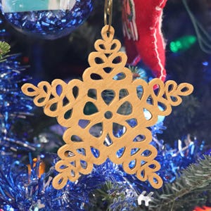 Handcrafted Victorian Style Fretwork Star Christmas Tree Ornament - Made In USA