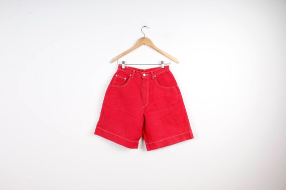 red denim shorts high waisted