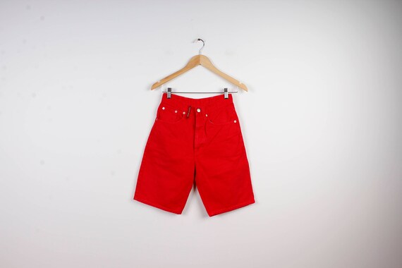 red denim shorts high waisted