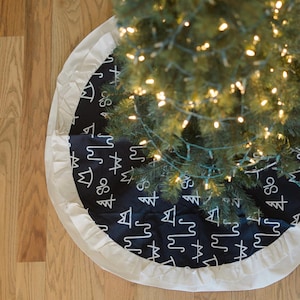Kerstboomrok van zwart merk