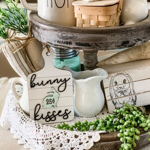 Easter Signs / Easter Decor / Tiered Tray Decor / Farmhouse Decor / Bunny Kisses / Tray sign / cutting board