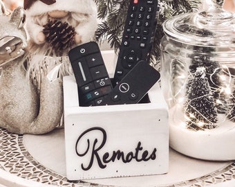 Remote holder / Gifts for Dad / Remote Control Holder / Christmas Gift / Small storage box / Farmhouse decor / Remote box / Remote caddy