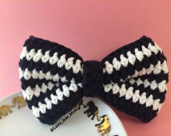 Crochet Houndstooth Bow Black and White Barrette Hair Clip