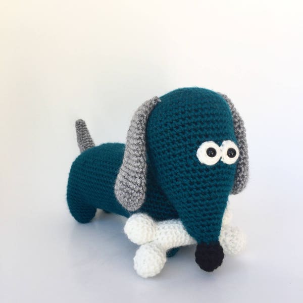 Patron amigurumi au crochet : Chien teckel