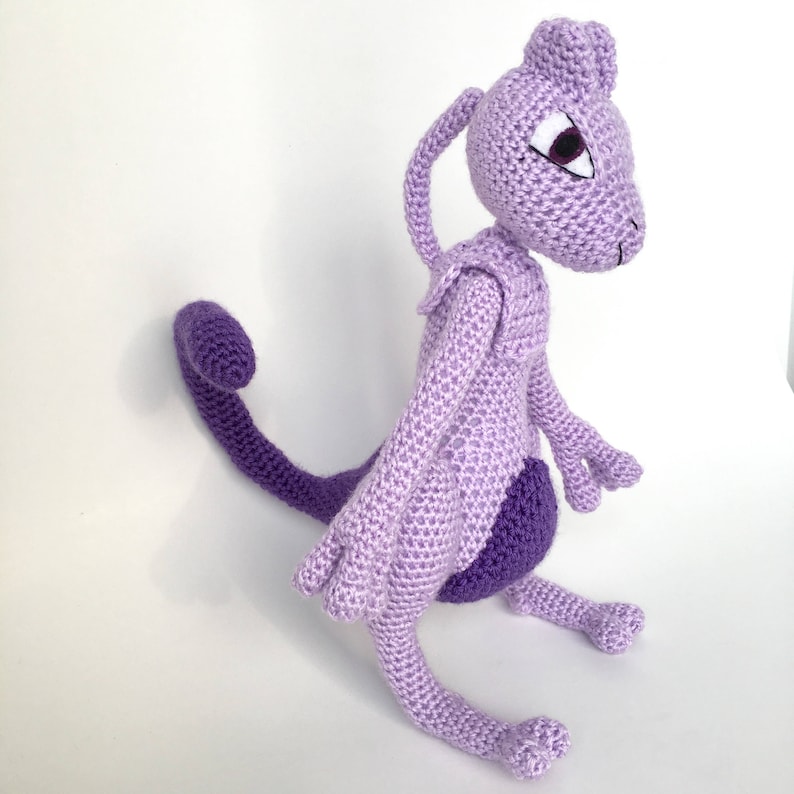 Crochet Amigurumi Pattern: Mewtwo pokémon | Etsy