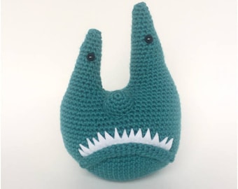 Amigurumi crochet pattern: Big teeth monster