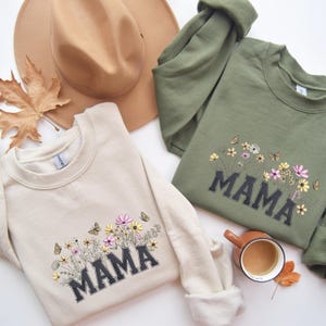Personalized Mama Floral Embroidered Sweatshirt, Custom Mama Crewneck With Kids Names, Heart On Sleeve, Gift For New Mom, Mother&#39;s Day Gift