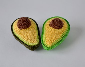 1 pcs -Crochet half avocado, soft toy food, kitchen decoration, handmade rattle, pretend play, Waldorf Baby, educationtoys