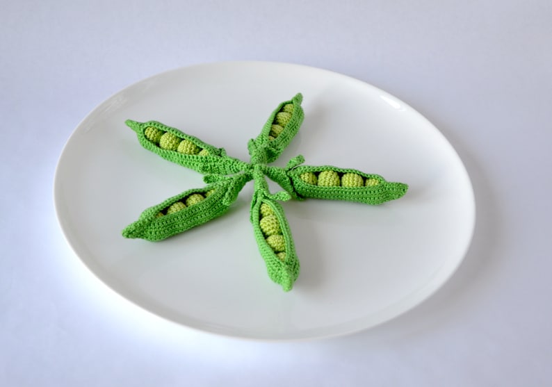 educationtoys teether teeth eco-friendly 1 Pcs crocheted vegetables Crochet peas Baby toys play food kitchen decoration