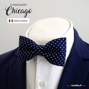 Blauwe vlinderdas met witte stippen, "Chicago", vlinderdas voor de bruidegom en de bruidsjonkers, vlinderdas voor vader en zoon