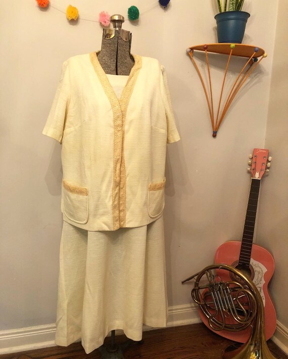 1970s Vintage Yellow 2-piece Dress Suit | 2x/3x
