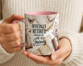 Tazza per pensionamento in formato PNG, design ufficialmente in pensione, sublimazione per pensionamento di insegnanti amanti dei libri, copertina per tazza con libri vintage floreali, download istantaneo
