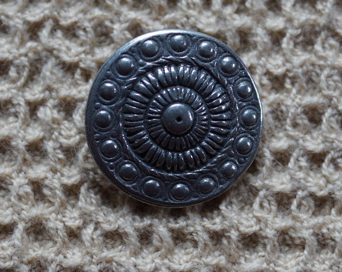 Celtic shield pewter vintage button hand made