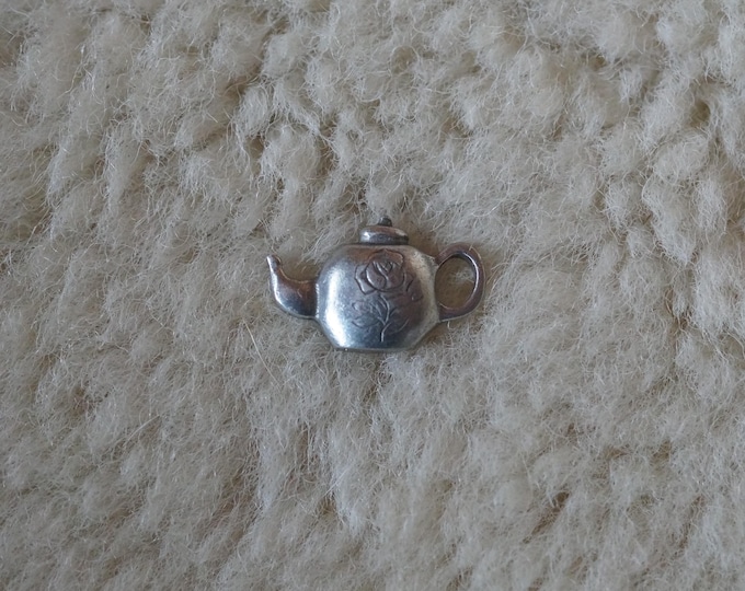 Tea Cup Danforth pewter button vintage supply