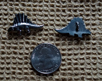 Dimetrondon Danforth pewter vintage buttons rare find