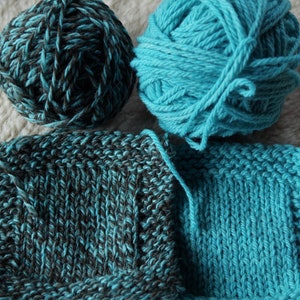 Aqua Ragg worsted 3 ply soft wool tweed yarn USA farm yarn free shipping offer