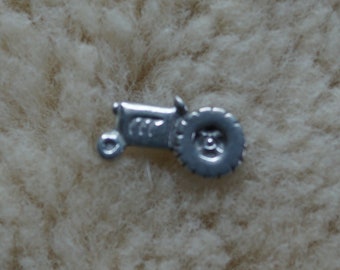 Danforth Button: TRACTOR  pewter shank button