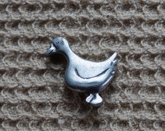 Hen pewter vintage button never circulated made in the USA free shipping offer