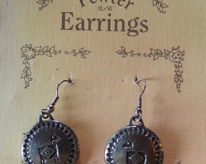 Southwest deer wire earrings from Danforth pewter