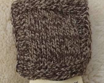 Tan Ragg worsted 3 ply wool farm yarn American farm made in the USA free shipping offer