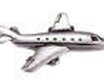 Danforth Button: JET AIRPLANE  pewter shank button