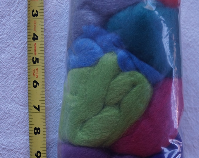 Corriedale wool roving from Ashford, multi color fiber packs for spinning or felting, free shipping offer