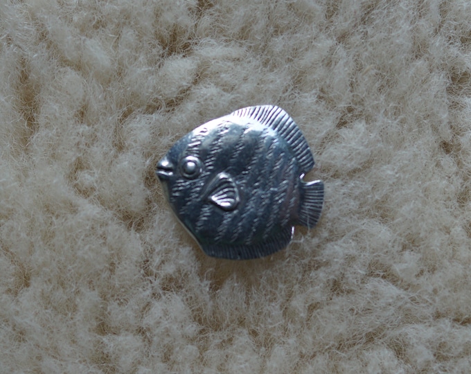 Tropical Fish vintage pewter Danforth buttons made in the USA