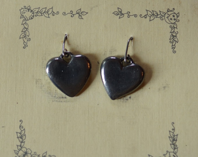 Heart Danforth pewter wire earrings vintage